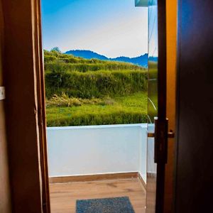 King Room Mountain View